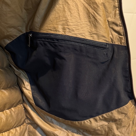 Patagonia Men's Brown Puffer Jacket - Picture 7 of 8